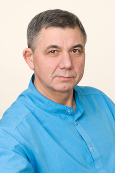 Владимир Петрович ХОХЛОВ, заведующий отделом, доктор медицинских наук, профессор